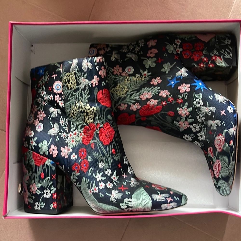 Vince Camuto Floral Booties